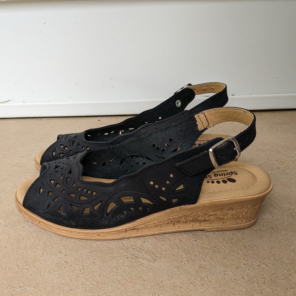 NEVER WORN Spring Step Orella Wedges in Black 🌈